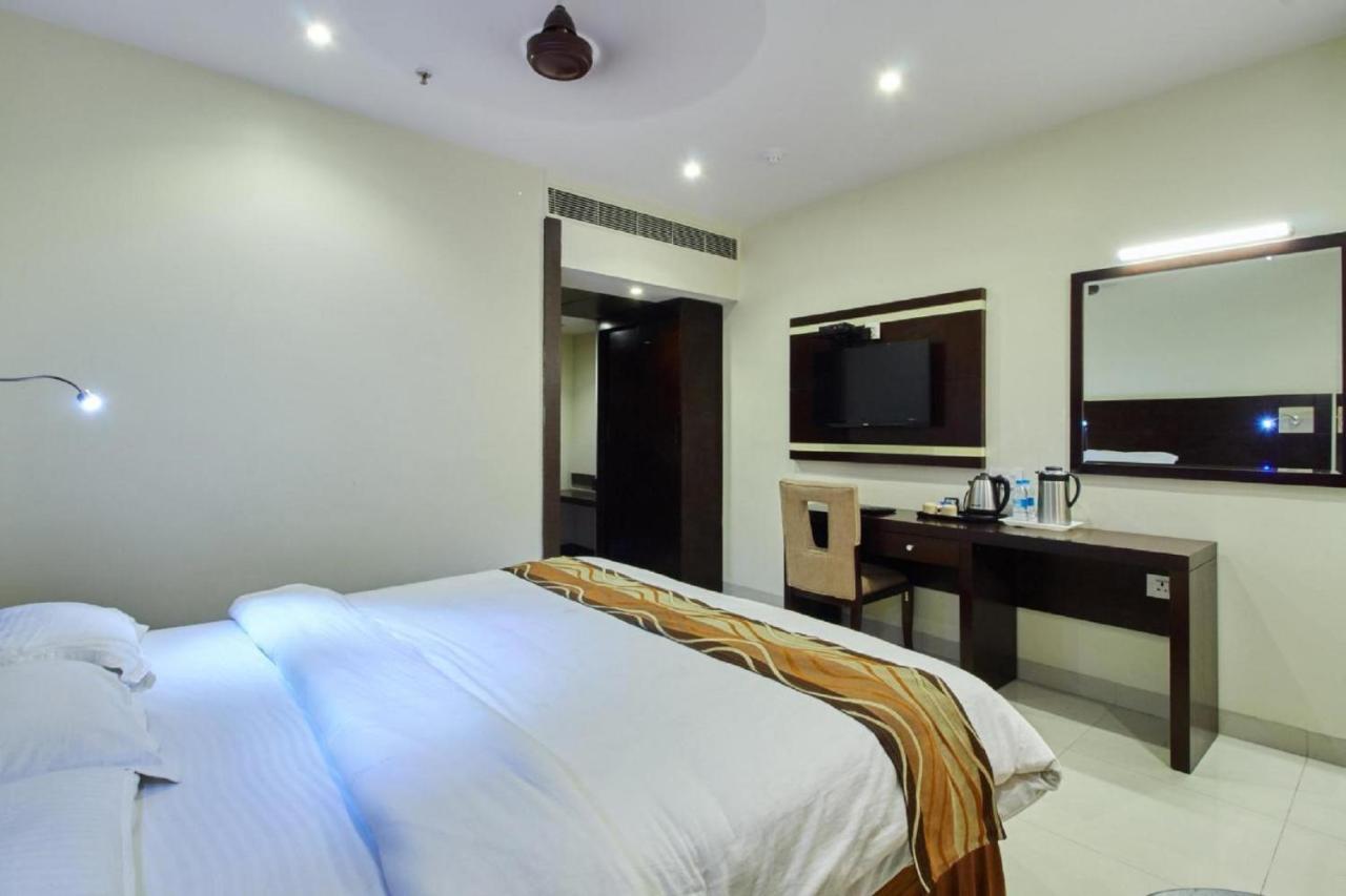 Krishna Residency Hotel Vijayawada Luaran gambar